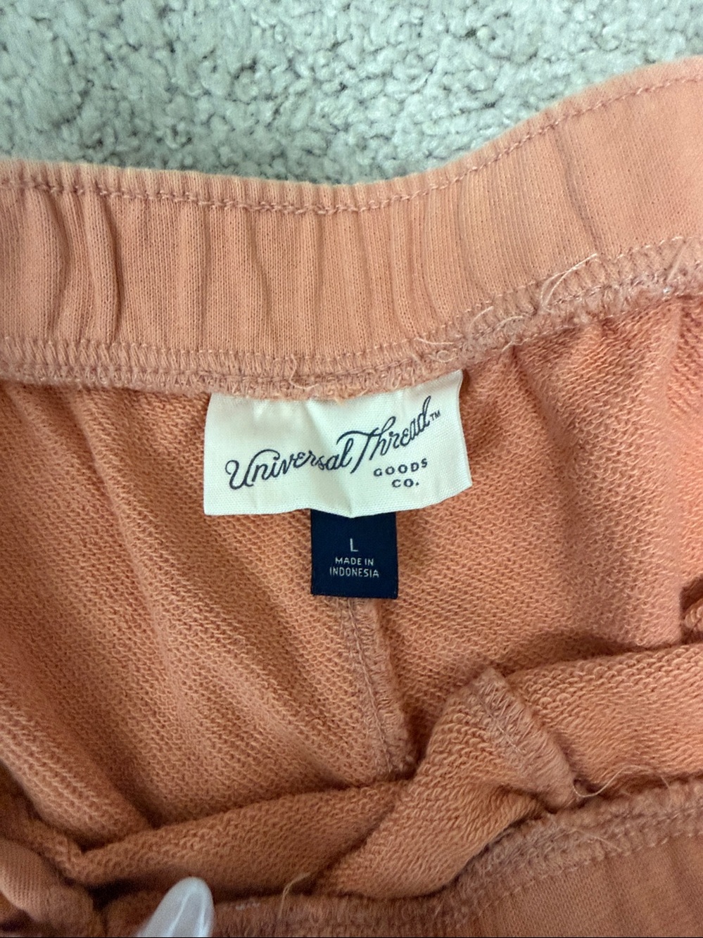 Universal Thread Terracotta Orange Elastic Waist Shorts su1 - Picture 2 of 3